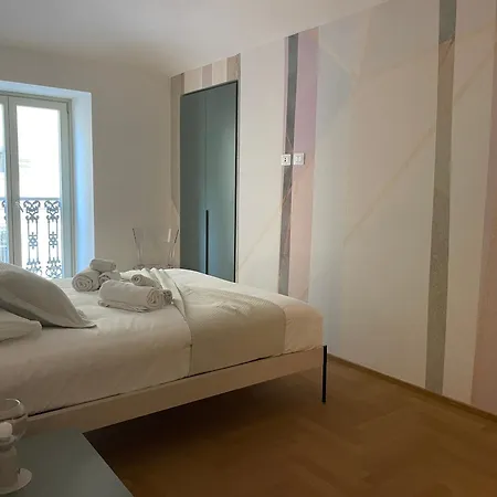 Soggiorno Di Charme Con Ac Nel Cuore Di Torino Daire *